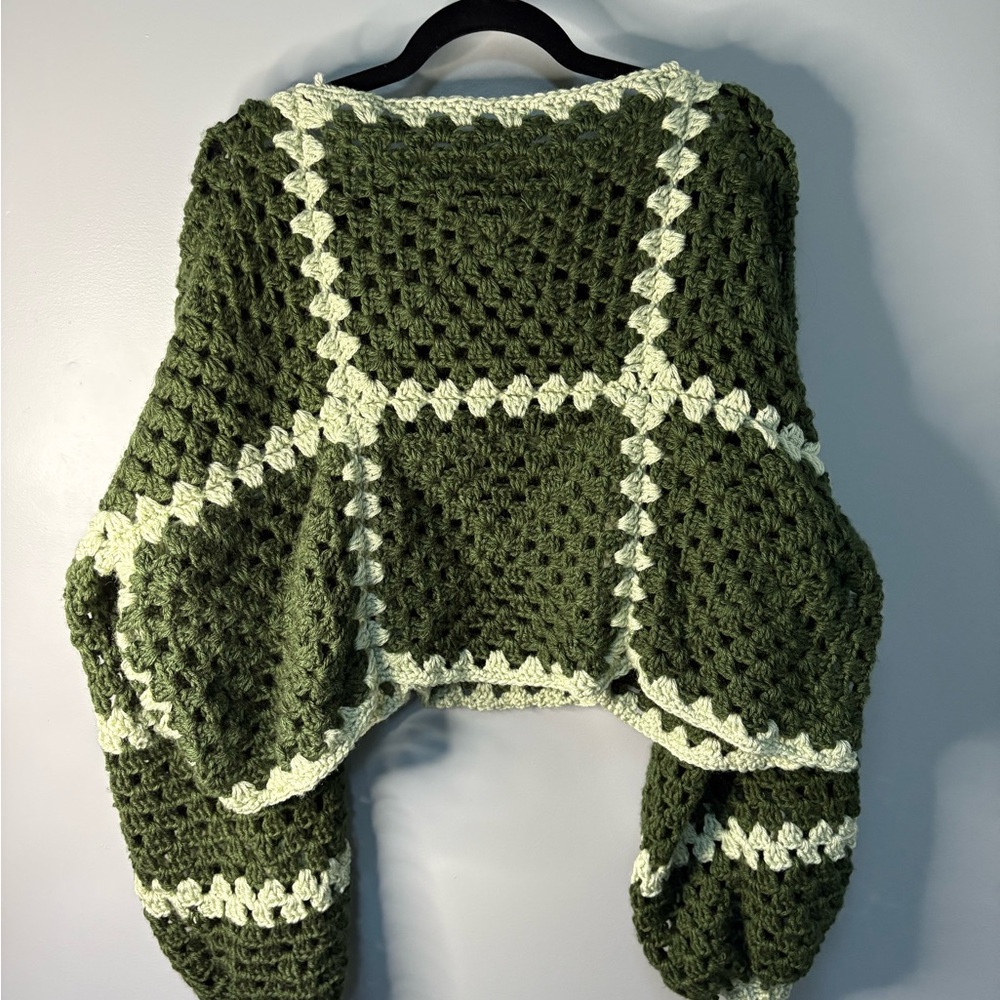 Handmade Trendy Army Green Crochet Sweater Balloon Sleeve Comfy Oversized M/L - Picture 7 of 10